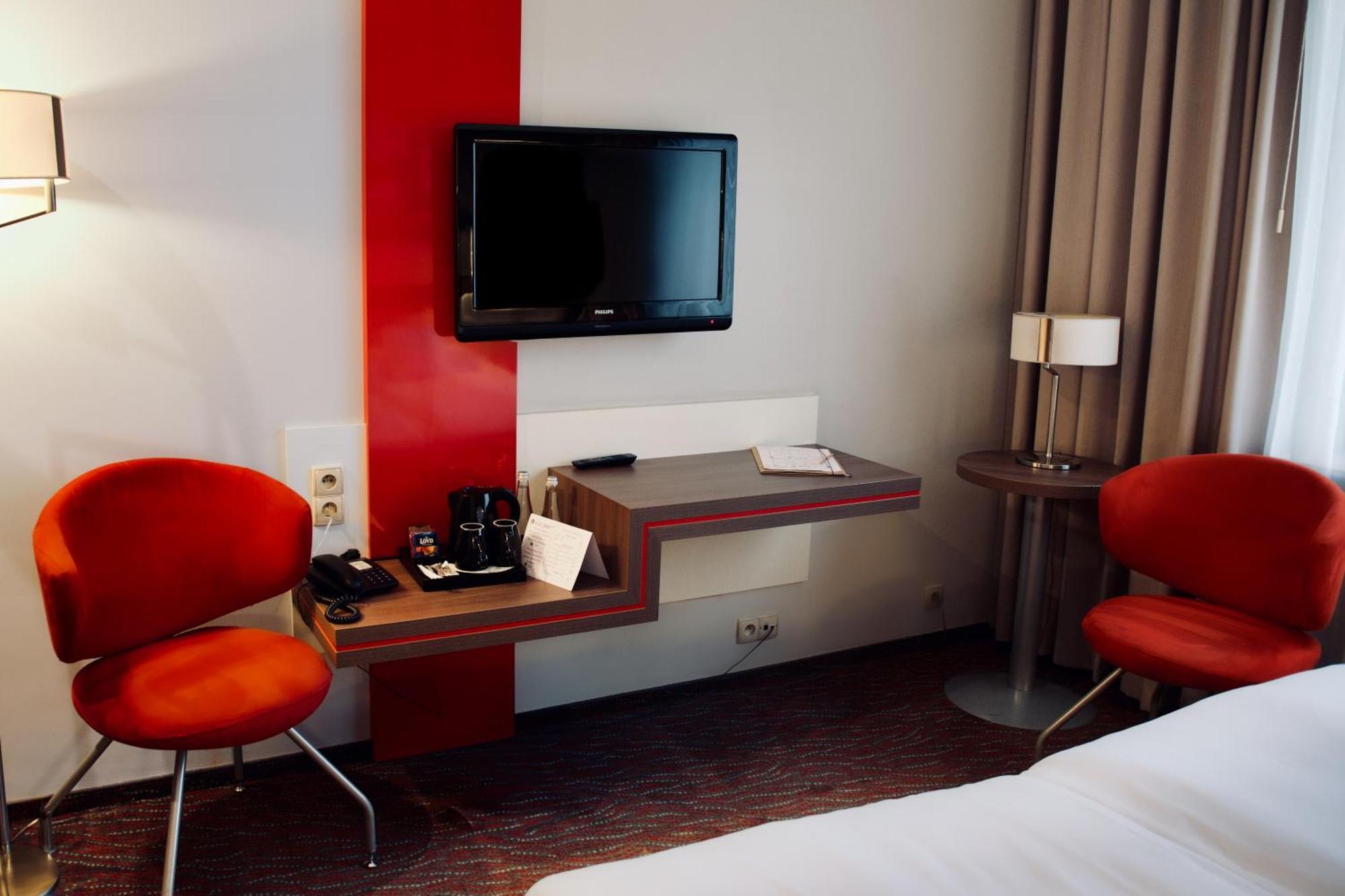 Hotel Szafran Челядзь Экстерьер фото